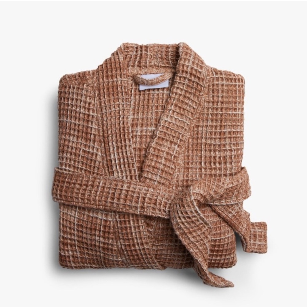Parachute Waffle Robe small rust/brown color